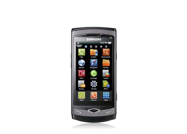 Das Samsung Wave S8500 gilt als das Handy mit dem besten Display zur Zeit. Auf über ein Jahr schätzt "Areamobile" den Vorsprung gegenüber der Konkurrenz. Ein Risikofaktor könnte jedoch das hauseigene Bada-Betriebssystem sein. Die "Connect" vergab dennoch Bestnoten in allen Kategorien, dazu kommt der Preis von nur 350 Euro (