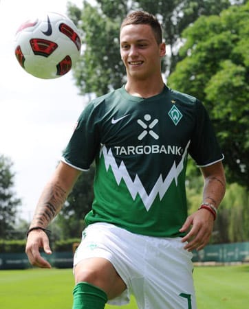 Marko Arnautovic verlässt für 6,2 Millionen Euro den FC Twente Enschede. Der Stürmer wechselt zu Werder Bremen.