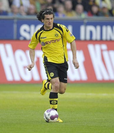 Auch Nelson Valdez dürfte den BVB verlassen. 2009/2010 gelangen ihm bei 28 Erstliga-Einsätzen lediglich fünf Treffer. ( Auch Nelson Valdez dürfte den BVB verlassen. 2009/2010 gelangen ihm bei 28 Erstliga-Einsätzen lediglich fünf Treffer. (