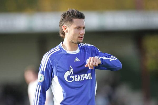 Ein Dauerbrenner in der alljährlichen Abschussliste: Albert Streit sitzt immer noch den besten Vertrag seines Lebens ab. ( Ein Dauerbrenner in der alljährlichen Abschussliste: Albert Streit sitzt immer noch den besten Vertrag seines Lebens ab. (
