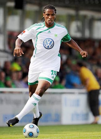 Letzte Saison an Duisburg ausgeliehen, in Wolfsburg große Konkurrenz vor der Nase: Caiuby darf gehen. ( Letzte Saison an Duisburg ausgeliehen, in Wolfsburg große Konkurrenz vor der Nase: Caiuby darf gehen. (