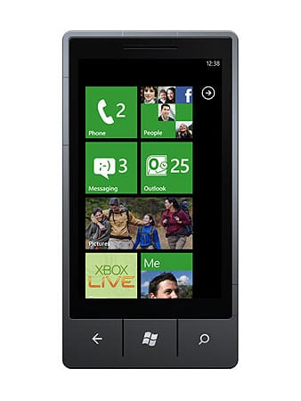 Microsoft hat rechtzeitig zur IFA sein neues Handy-Betriebssystem Windows Phone 7 fertig gestellt. Highlights sind u.a. die Anbindung von X-Box-Spielen und Office-Anwendungen sowie die so genannte Media-Share-Funktion. Die soll den Austausch von Daten zwischen Handy und diversen anderen Elektronikgeräten wie Fernsehern und Stereoanlagen deutlich vereinfachen. (