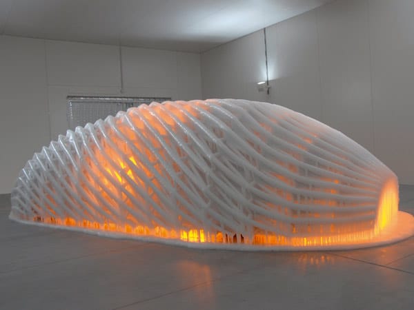 Glühende Leidenschaft fürs Auto oder verglühender Planet? Olafur Eliasson zeigte 2007 eine Installation, die um das Thema globale Erwärmung und erneuerbare Energien kreist. (