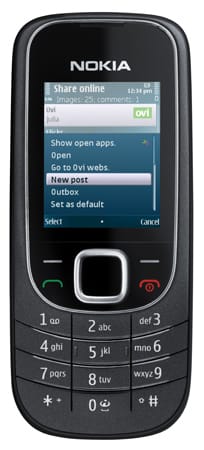 Bei den Smartphones gerät Nokia immer mehr ins Hintertreffen. Doch bei den Einfachhandys macht dem finnischen Marktführer so schnell keiner was vor. Das beweist schon das Nokia 2323 Classic, das im Dezember 2009 Testsieger der Kategorie "Einfachhandy" bei Stiftung Warentest wurde. (