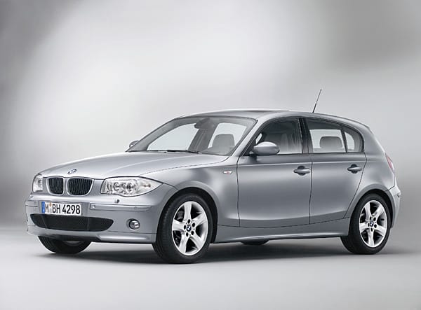 2004 startete BMW mit dem 1er in der Kompaktklasse. (