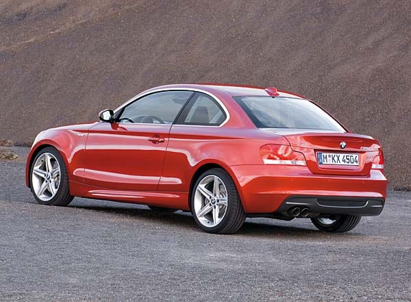 Das teure BMW 1er Coupé ist auf dem Gebrauchtwagenmarkt noch selten anzutreffen, ebenso das Cabrio. (