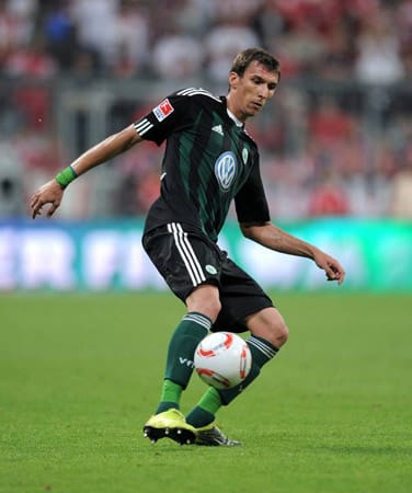 Mario Mandzukic sollte beim VfL Wolfsburg den Brasilianer Grafite ersetzen. Mittlerweile hat der von Dinamo Zagreb gekommene Stürmer (Ablöse: sieben Millionen Euro) seinen Stammplatz schon wieder verloren. (