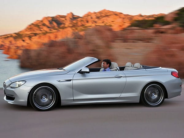 Zu den Preisen: Beim gut ausgestatteten BMW 640i Cabriolet liegt man bei 83.300 Euro. (