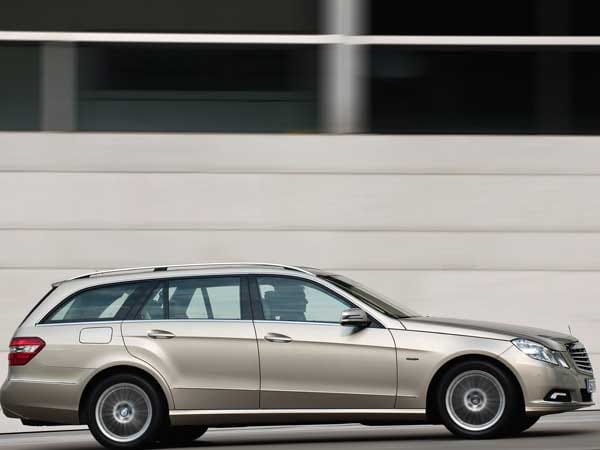 Wertmeister 2011, Oberklasse: Mercedes E 300 T CDI BlueEfficiency. Restwert 54,8 Prozent, Neupreis 70.894 Euro, Wertverlust 32.037 Euro. (