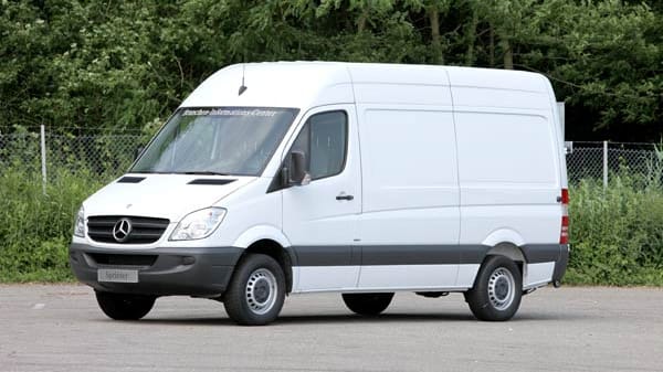 Sieger Transporter: Platz 1 Mercedes Sprinter, Platz 2 Fiat Ducato, Platz 3 VW Crafter. ( Sieger Transporter: Platz 1 Mercedes Sprinter, Platz 2 Fiat Ducato, Platz 3 VW Crafter. (