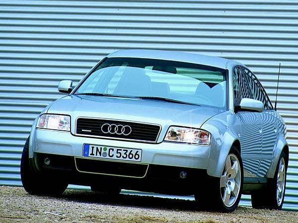 Der A6 ist ein Meilenstein in der Firmengeschichte von Audi, liefert er doch als erster Mittelklasse-Wagen der Ingolstädter wirkliche Premium-Qualität. (