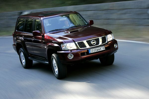 Platz 4: SUV verkaufen sich nach wie vor gut - aber nicht so brachiale Geländegänger wie der Nissan Patrol - nur 24 Zulassungen 2010. (