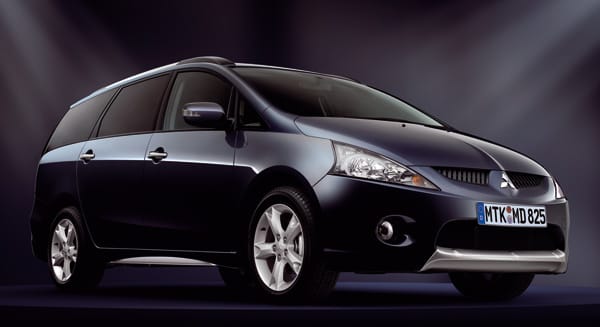 Platz 29: 2010 lief die Produktion des Mitsubishi Grandis aus. Der Van fand 92 neue Kunden. (