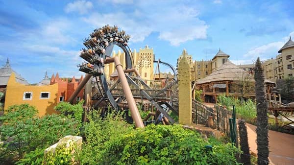 Die "Black Mamba" im Phantasialand wurde als beste Achterbahn ausgezeichnet. (