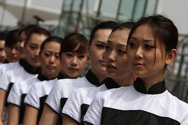 Chinesische Grid-Girls.