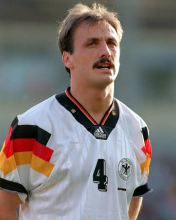 Jürgen Kohler ist der "Kokser". Der Spitzname für den Weltmeister von 1990 ist aus dem umgangssprachlichen "Koks" für "Kohle“ abgeleitet.
