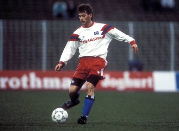 Harald Spörl spielte 14 Jahre lang für den Hamburger SV. Seinen Spitznamen "Lumpi" hat er schon ein Leben lang. "Ich habe den, seit ich zehn Jahre alt bin. Warum, weiß ich nicht mehr. Meine Frau nennt mich übrigens auch so", erklärt Spörl.