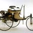 1886 - Benz Patent Motorwagen: Laut Daimler gilt das Patent des von Carl Benz gebauten Automobils mit Verbrennungsmotor als die "Geburtsurkunde" des Automobils. Im einem verbesserten Modell unternahm Berta Benz im Jahr 1888 die erste Überlandfahrt von über 100 km. (