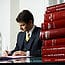 Rechtsanwälte gehören zu den zehn vertrauenswürdigsten Berufen. (