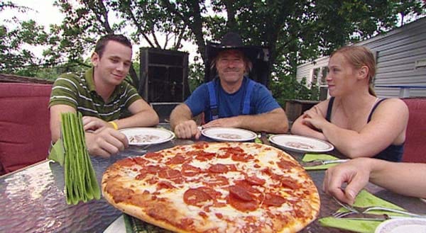 Zur Belohnung steht dann eine saftige Pizza für die Familie Reimann bereit. (