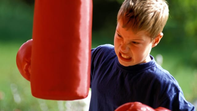 Aggression bei Kindern sollte man beobachten