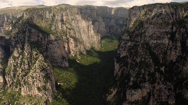 Die Vikos-Schlucht - die tiefste Schlucht der Welt.