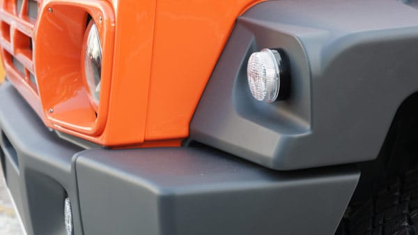 Scheinwerfer und Tagfahrlicht sind mit moderner LED-Technik ausgestattet.