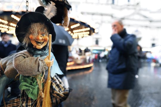 Weihnachten in anderen Ländern: In Italien bringt Befana die Geschenke