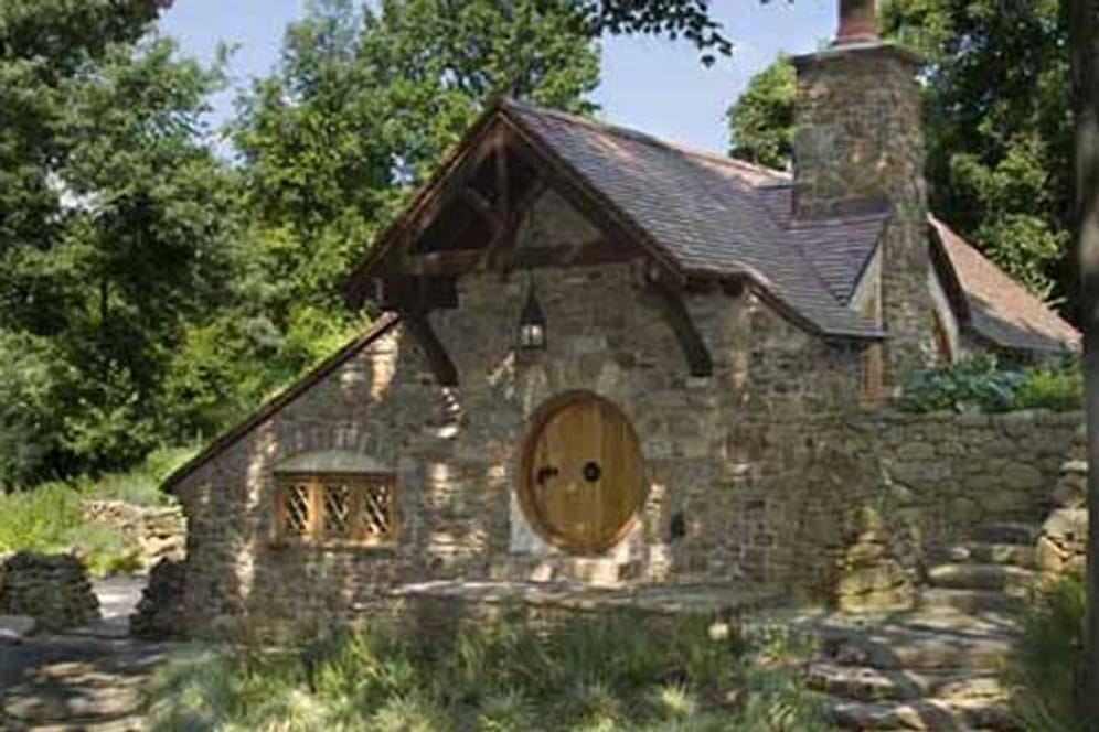 Die Architekten entwarfen das Hobbit-Haus nach den Vorgaben aus Tolkiens Büchern.