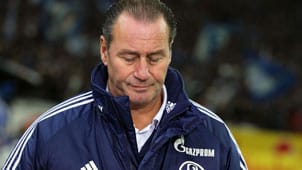 Huub Stevens war am Krankenbett, als seine Mutter starb. (