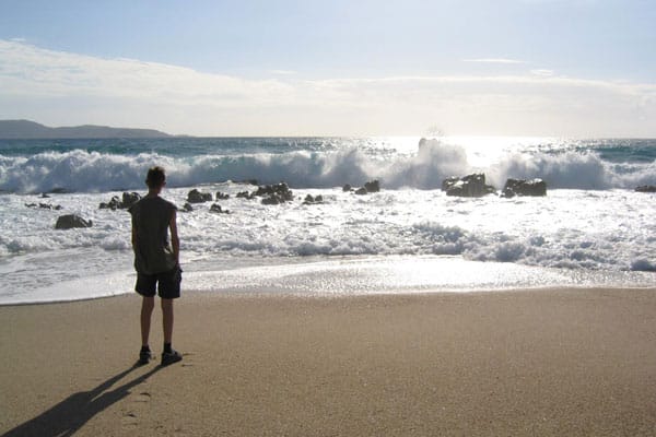 Nicht nur zum Wandern, sondern auch zum Strandurlaub lädt Korsika ein.