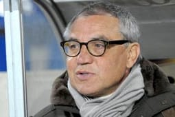 Felix Magath fehlte mit dem VfL Wolfsburg beim Viertligisten 1. FC Magdeburg der Durchblick.
