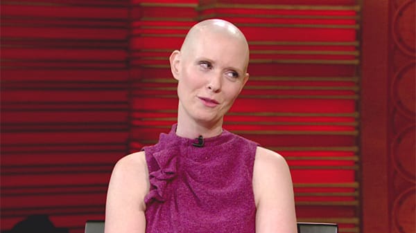 Cynthia Nixon rasierte sich für eine Theaterrolle eine Glatze.