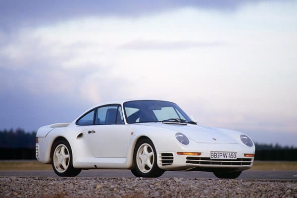 Der 1985 vorgestellte Porsche 959 basierte auf dem 911 und kostete damals 420.000 DM.