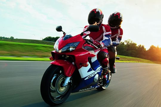 Trotz aller Sportlichkeit glänzte die Honda CBR 600F immer mit guten Allrounderqualitäten