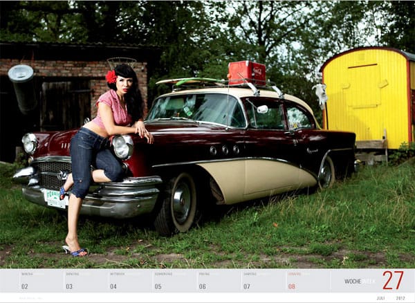 Im Juni buhlt Betty Boo um die Gunst des Bullaugen-Buick.
