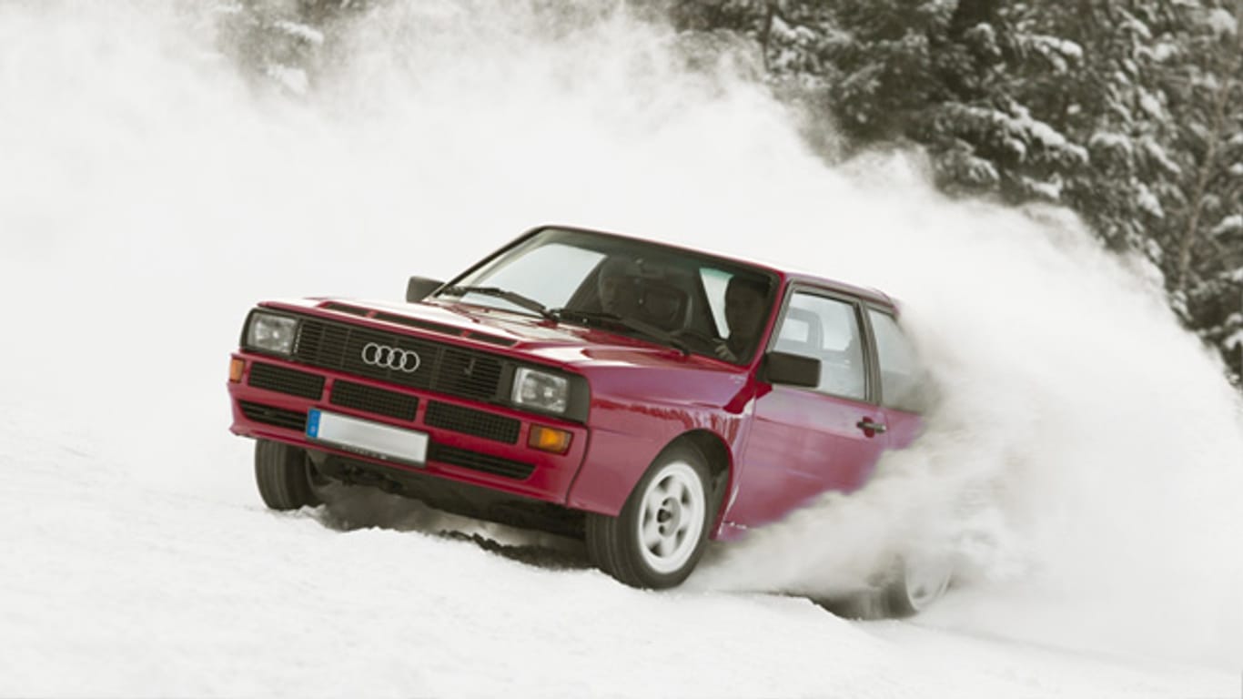 Im Schnee spielt der Audi Sport Quattro seine Stärken aus.