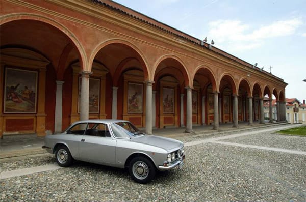 Alfa Romeo Bertone-Coupe