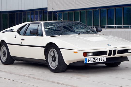 Der BMW M1 war bei seiner Premiere im Jahr 1978 das schnellste je in Deutschland gebaute Auto. Er beschleunigte unter donnerndem Gebrüll bis auf 265 km/h.