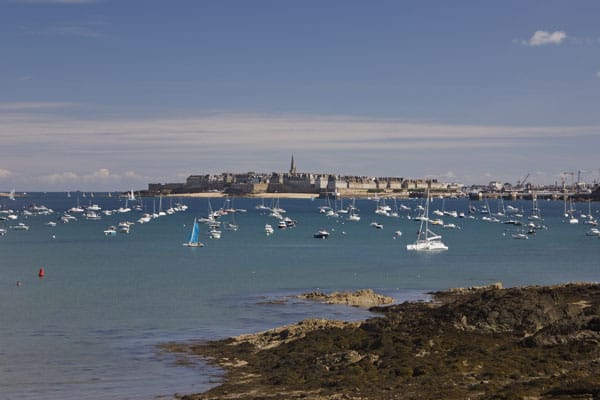 Saint-Malo ist einer der meistbesuchten Touristenorte Frankreichs.