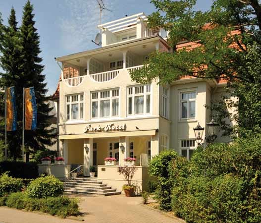 Das "Park-Hotel" ist ein kleines Vier-Sterne-Hotel in Timmendorfer Strand in der Lübecker Bucht an der Ostsee.