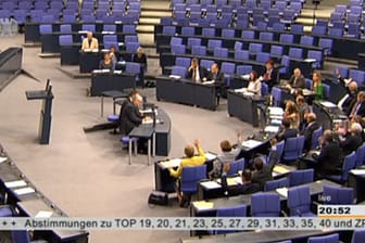 Die umstrittene Bundestagssitzung vom 28.6.: Hier wird das umstrittene Gesetz beschlossen.