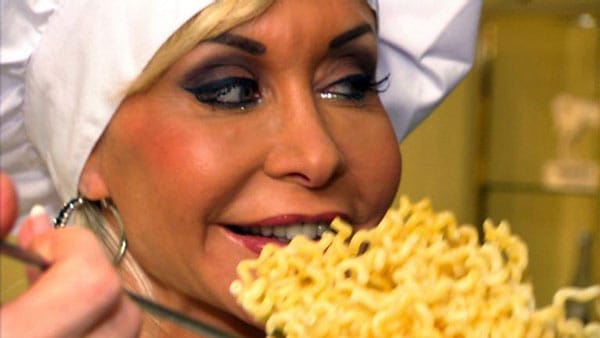 "Buster Pasta": Vox begleitet den Ex-Porno-Star bei ihrer Restauranteröffnung.