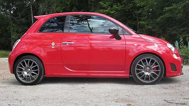 Abarth 695 Tributo Ferrari