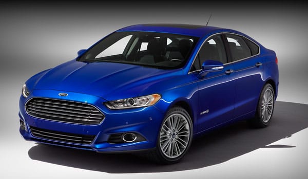 Ford wird seine neue Limousine Mondeo vorstellen - die wir schon als Fusion kennengelernt haben.