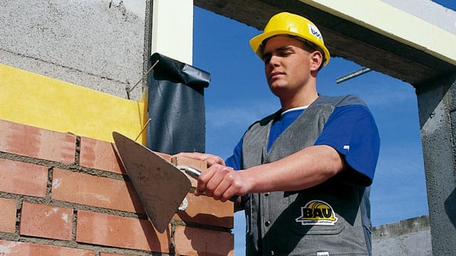 Baukosten kalkulieren: Beim Hausbau lauern einige Kostenfallen.