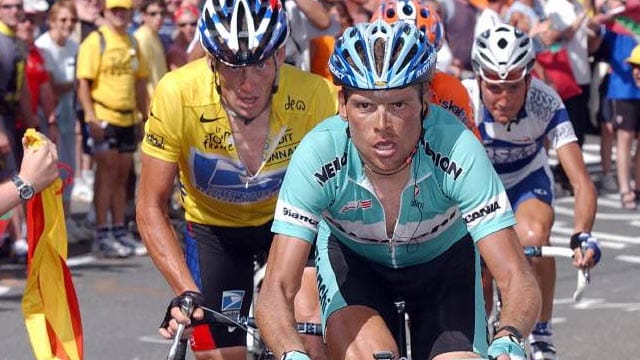 Das ewige Duell bei der Tour: Lance Armstrong (li.) und Jan Ullrich (vorne).