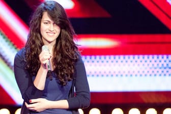 "X Factor": Arbesa Sinanaj rührt Sandra Nasic zu Tränen.