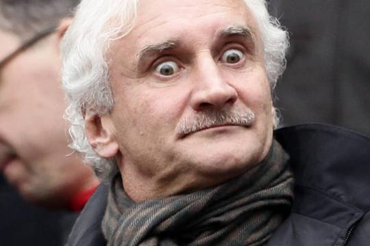 Rudi Völler macht seinem Ärger Luft.