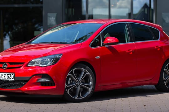 Opel Astra BiTurbo